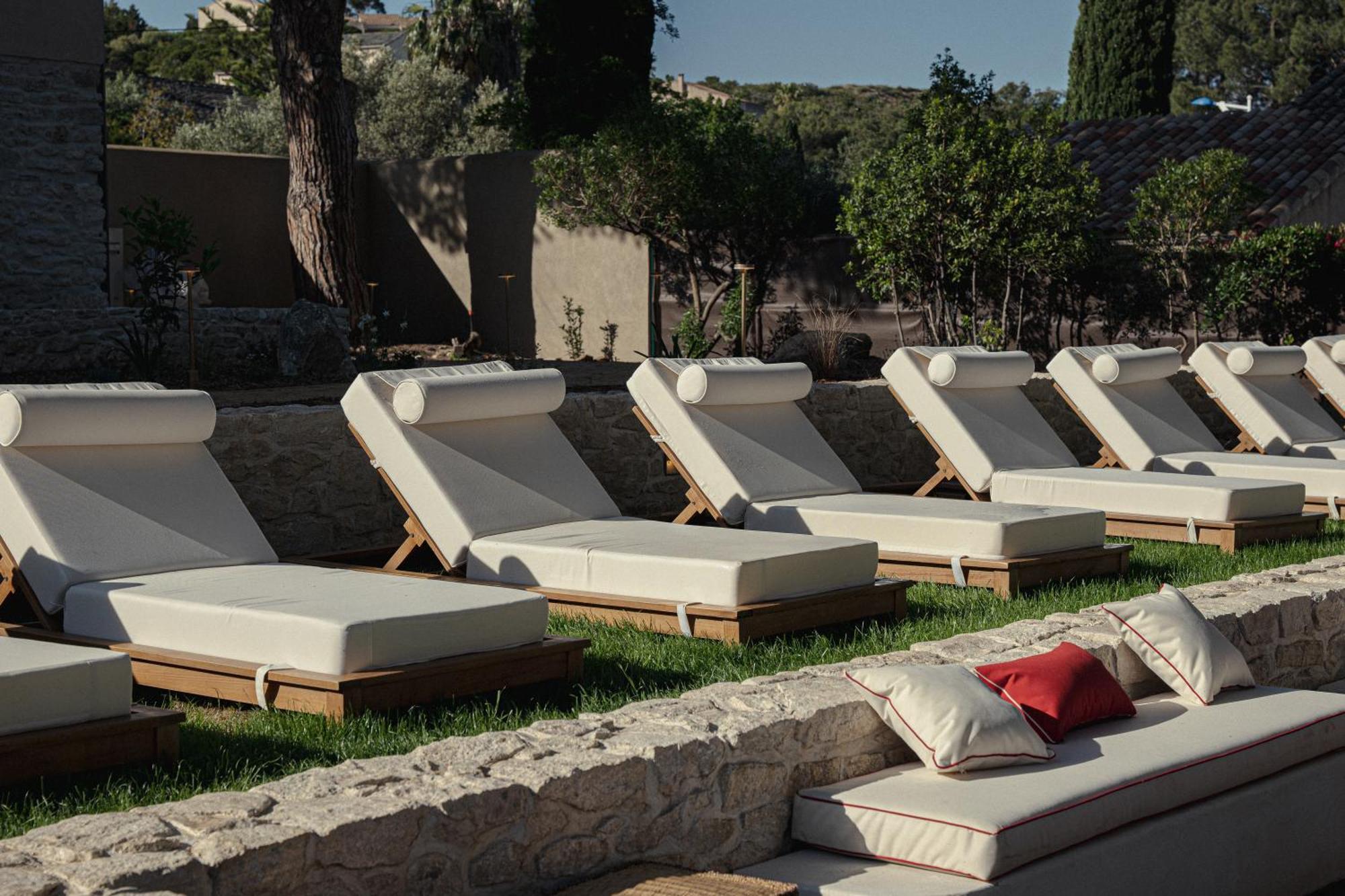 Boutique Hotel Responsable Et Restaurant Basgi Basgi Saint-Florent  Esterno foto
